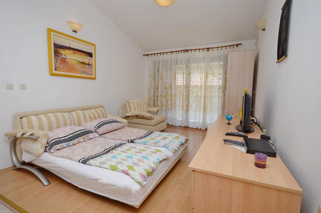 Apartments Miroslava Водице Экстерьер фото
